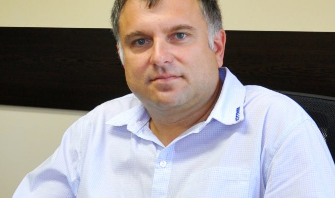 Евгени Иванов